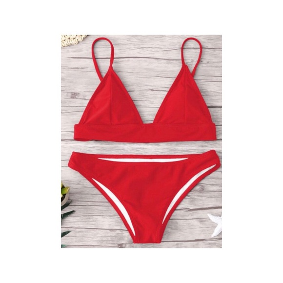 ＲＥＤ ＢＩＫＩＮＩ - Picture 4 of 5